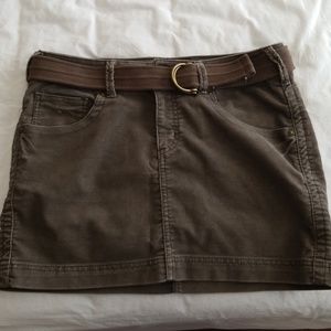 H&M brown skirt